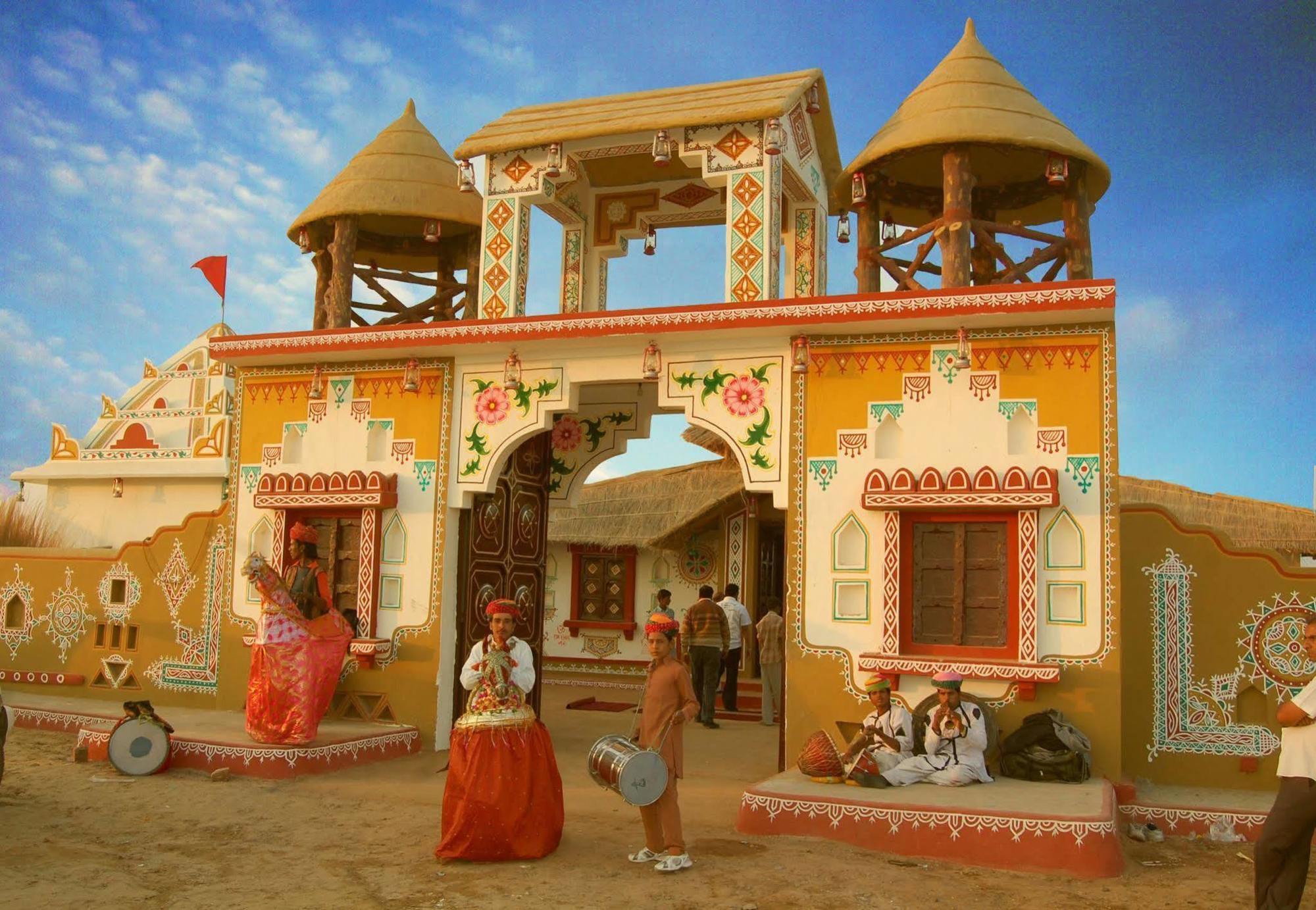 Chokhi Dhani - Desert Camp Resort Jaisalmer Esterno foto